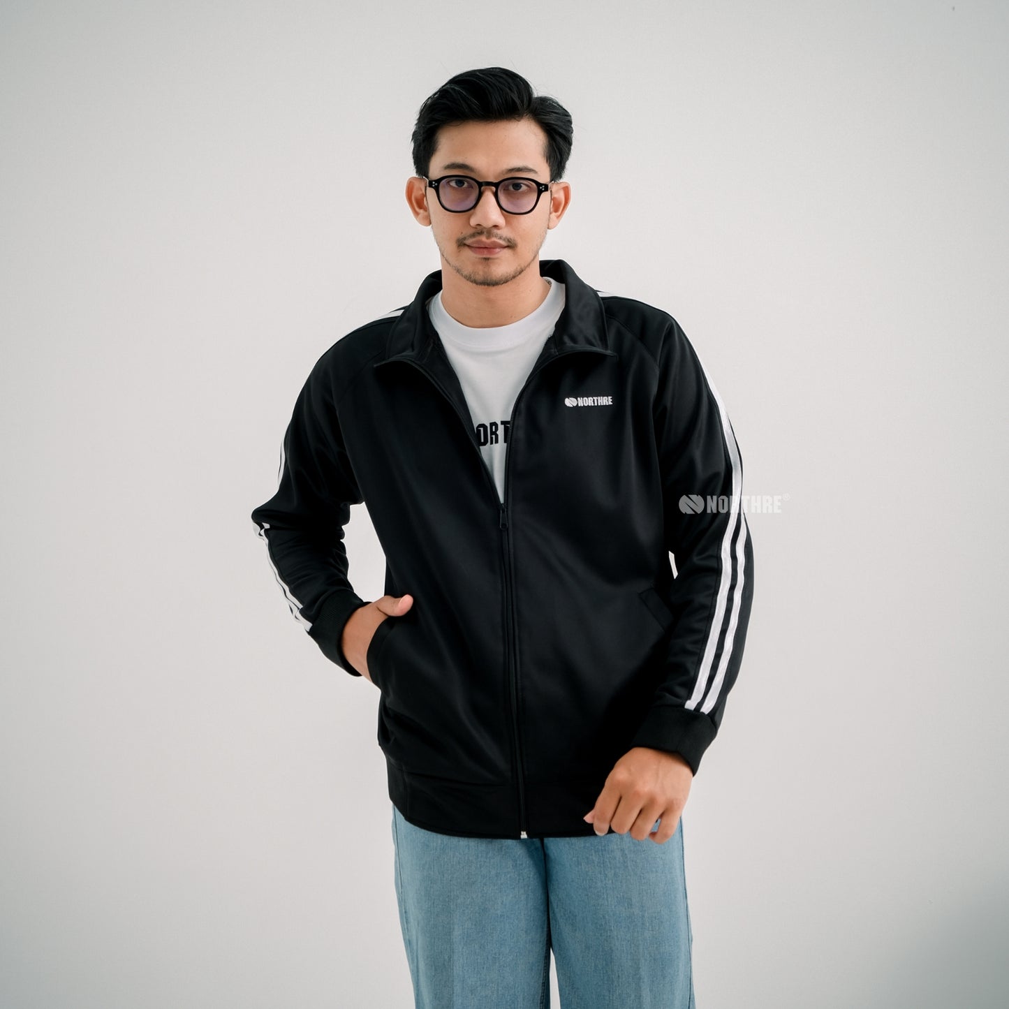 NORTHRE Jacket Tracktop Crossguild Black two strips NTbasic