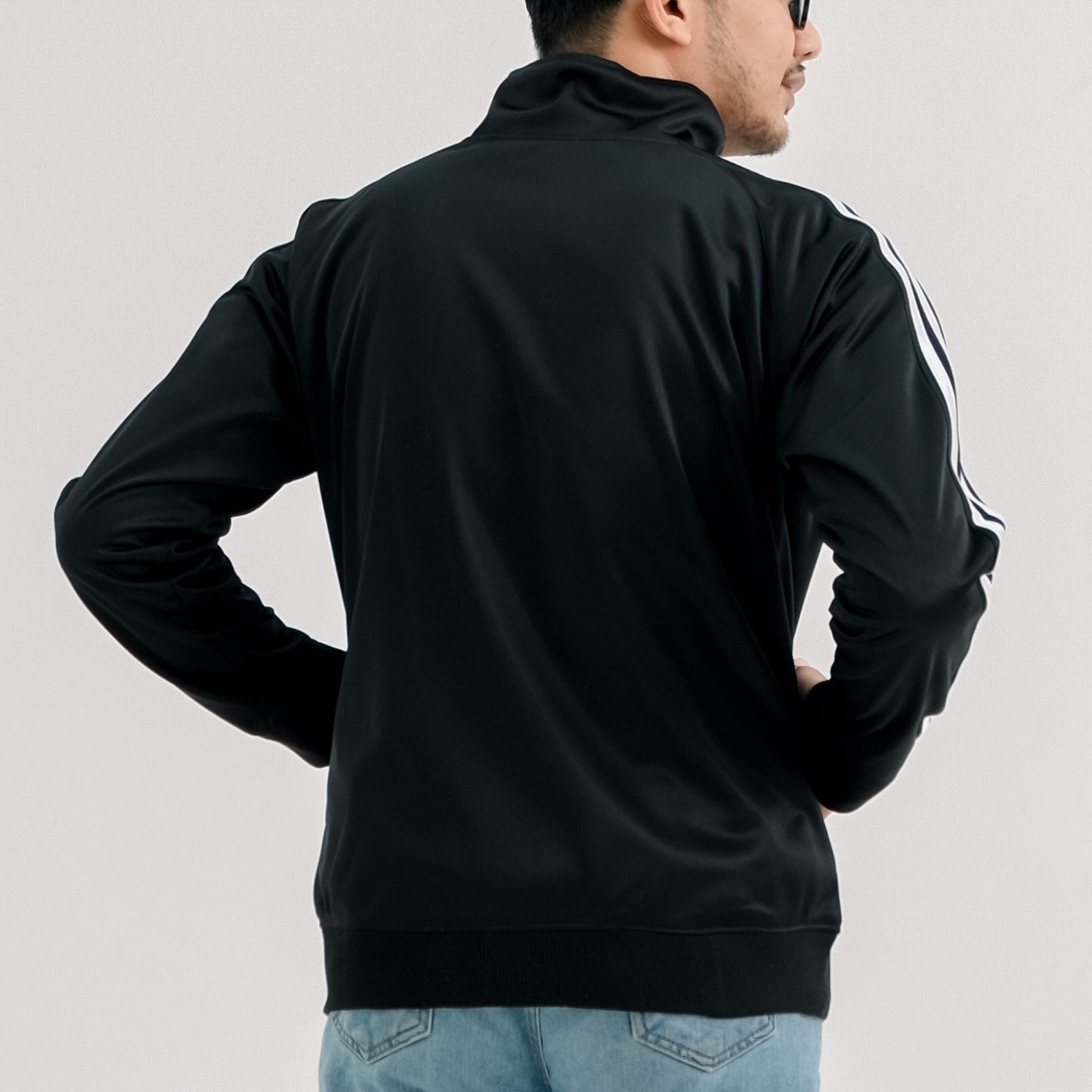 NORTHRE Jacket Tracktop Crossguild Black two strips NTbasic